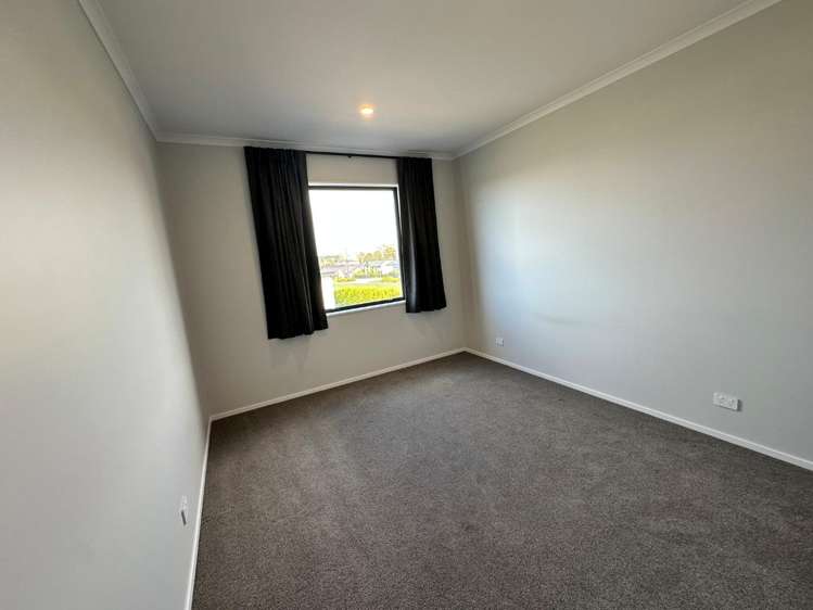 59 Parish Drive Wainui_14