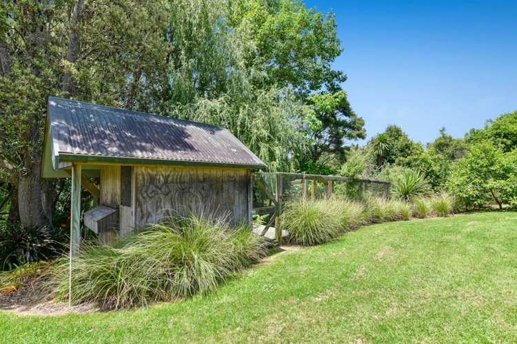 275 Inland Road Helensville_36