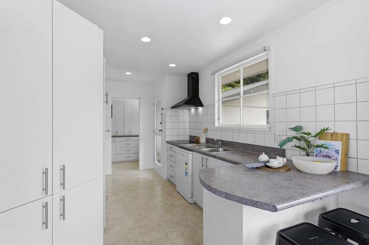 5 Picasso Grove Belmont_8