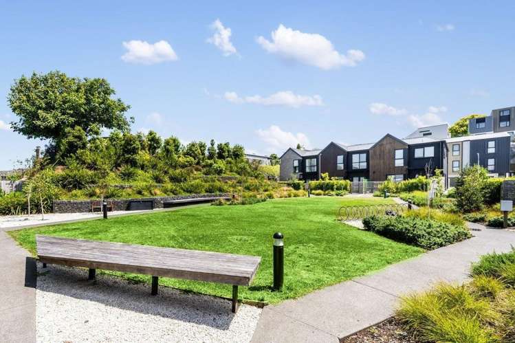 2/24 Tahuhu Road 1816_17