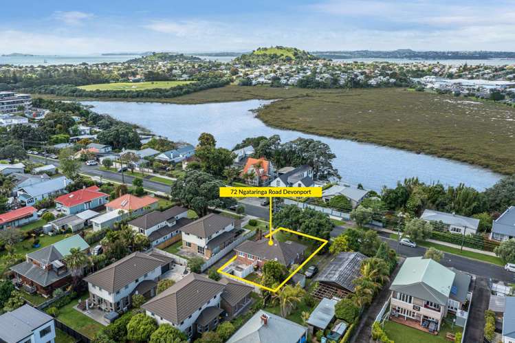 72 Ngataringa Road Devonport_13