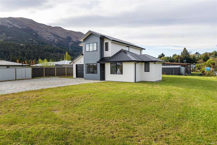 4 Hewson Crescent Lake Hawea_17