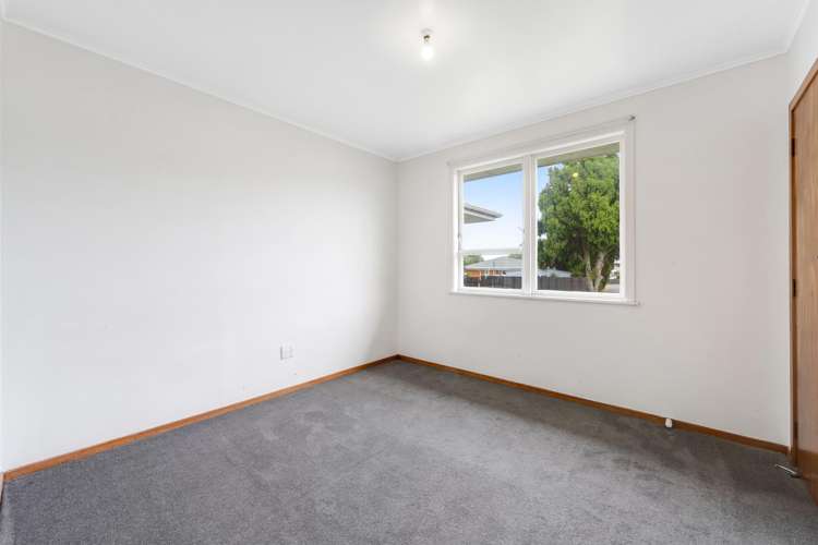 39 Hywell Place Manurewa_8