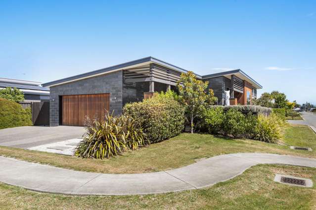14 Corsair Crescent Burleigh_2