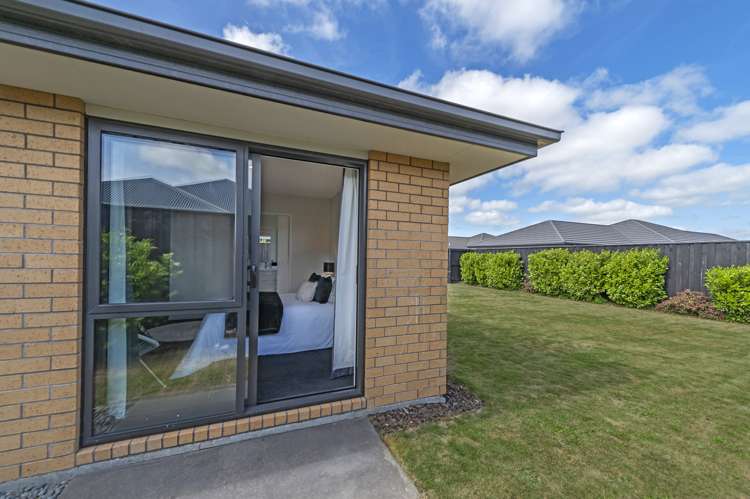 51 Moreton Green Rolleston_15