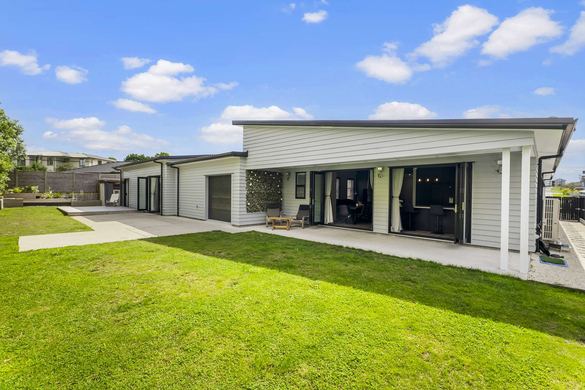 41 Couldrey Crescent Red Beach_0