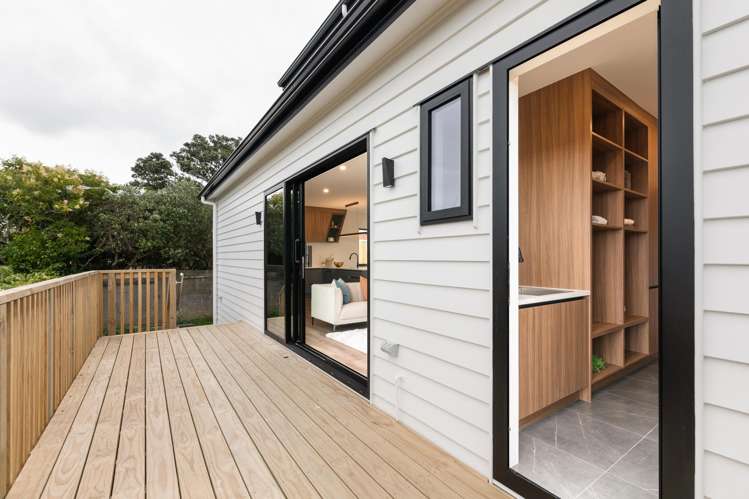 39C Target Road Totara Vale_9