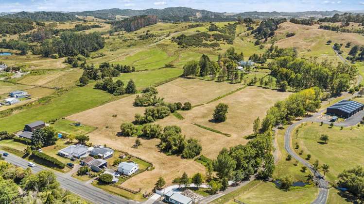 638 Kahikatea Flat Road Waitoki_13