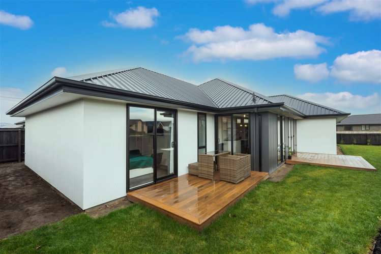 99 Sir John Mckenzie Avenue Yaldhurst_13