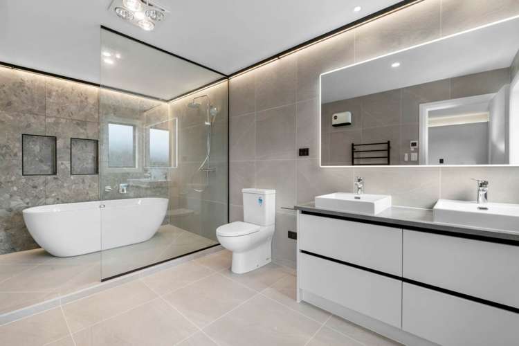 6 Kumukumu Road Long Bay_15