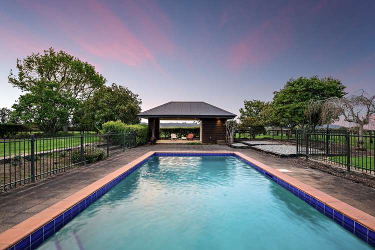 2 Tourist Road Clevedon_13