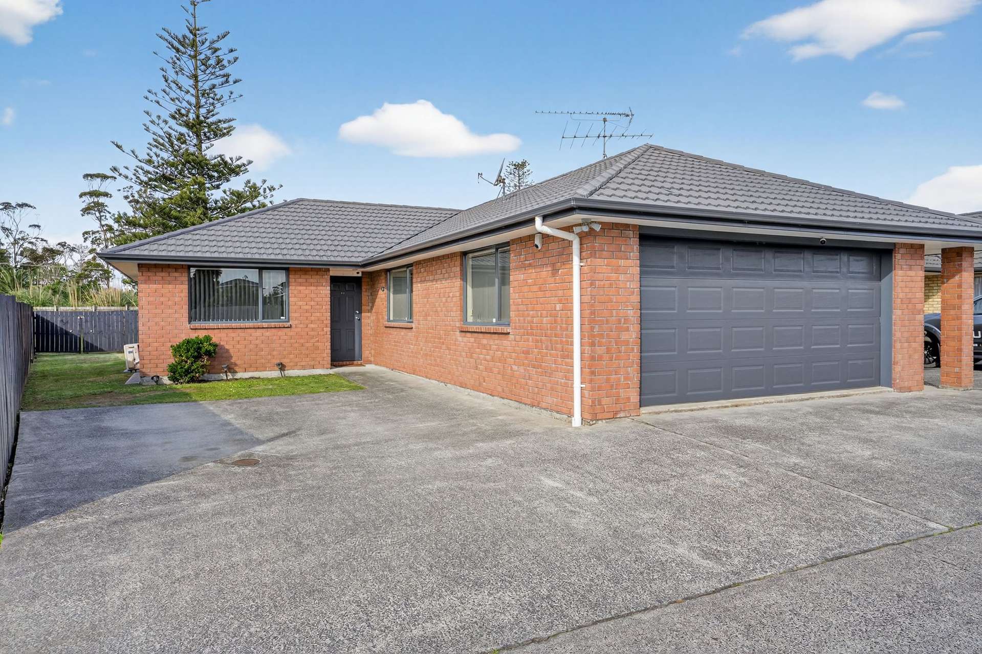 10 Aitkenhead Court, Parakai Helensville_0