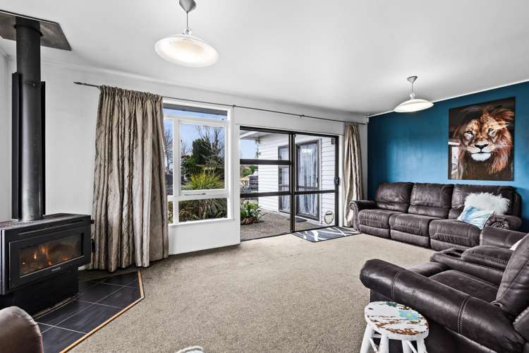 166 Flaxmere Avenue Flaxmere_7