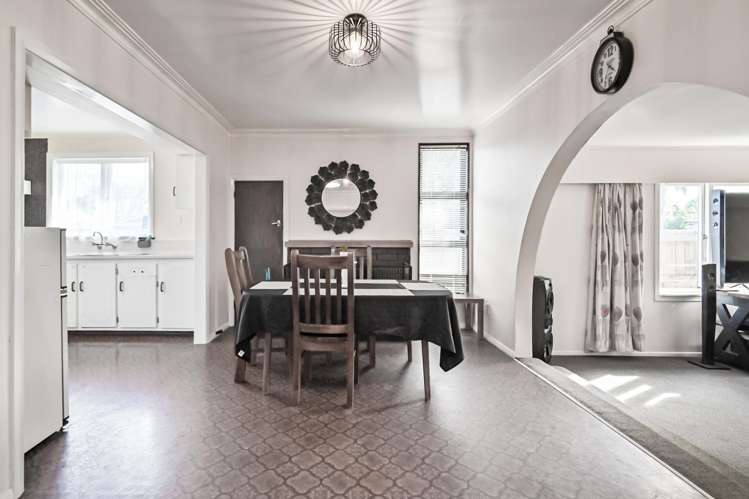 808 Lumsden Road Akina_2