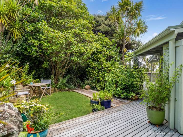 117 Seaview Road Piha_24