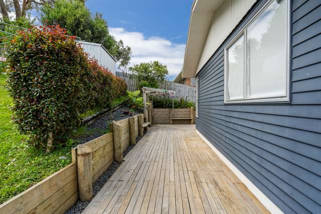 52 Ayton Drive Totara Vale_4