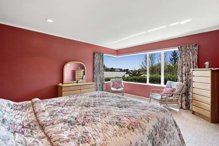 25 Ashmore Drive Frankleigh Park_20