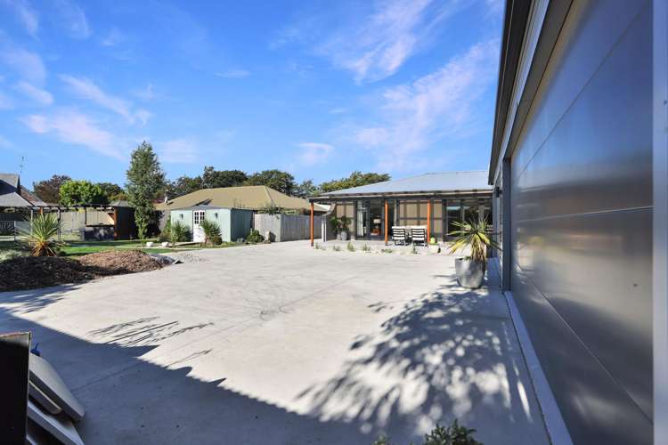 27 Oak Grove Ashburton_36