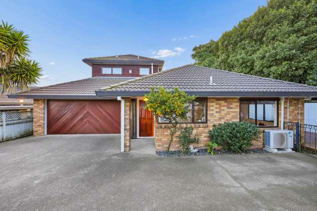 AFFORDABLE DGZ HOME ON LARGE GROUNDS!
