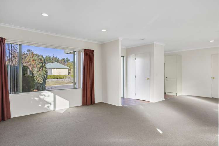 6 Balmoral Drive Hilltop_11