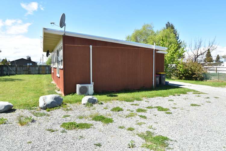 15 Totara Drive Twizel_19