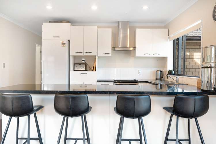 58 Tamure Place Ruakaka_9