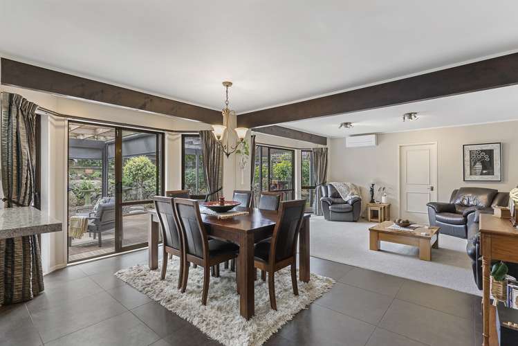 12 Kurnell Drive Botany Downs_6