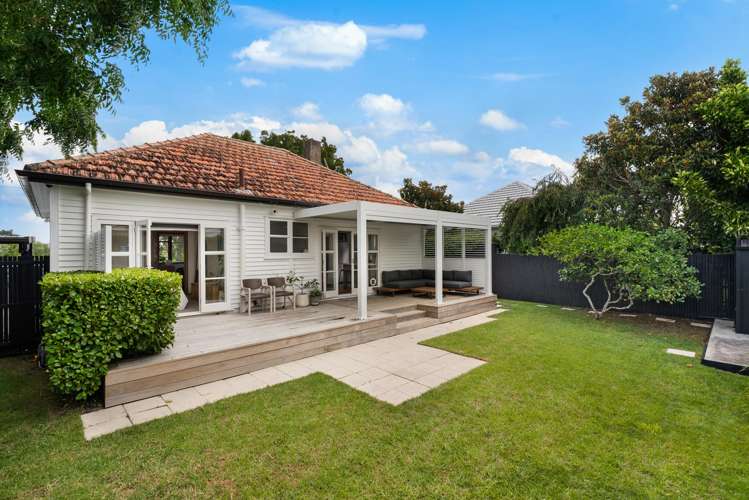 49 Alverston Street Waterview_17