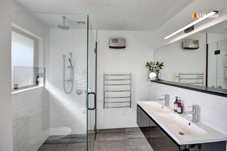 10 Kinloch Place Mosgiel_18