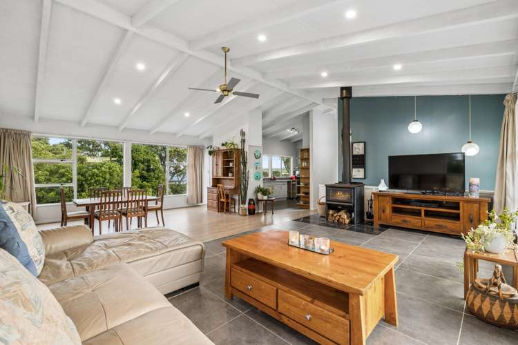 48 Ronald Avenue Glenbrook_5