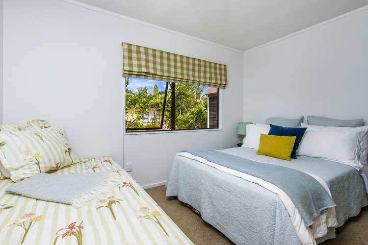 1/30 Uppingham Crescent Hillcrest_11