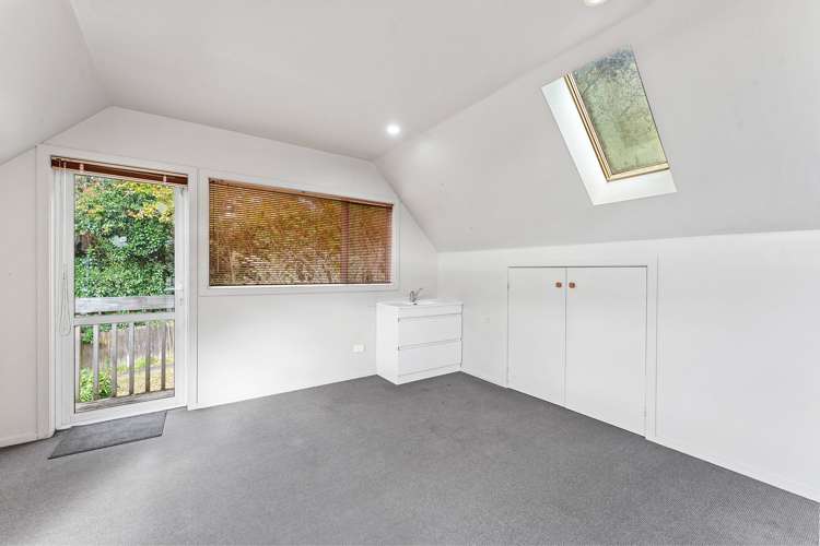 18 Mountbatten Avenue Hillcrest_24