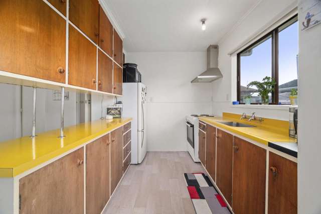 1 Deborah Place Mangakakahi_4