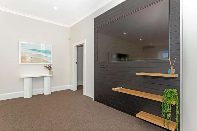 2 Cobden Street Gisborne_4