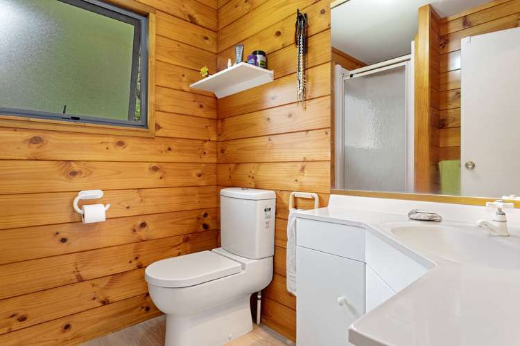 75 Ohiwa Loop Road Opotiki and Surrounds_12