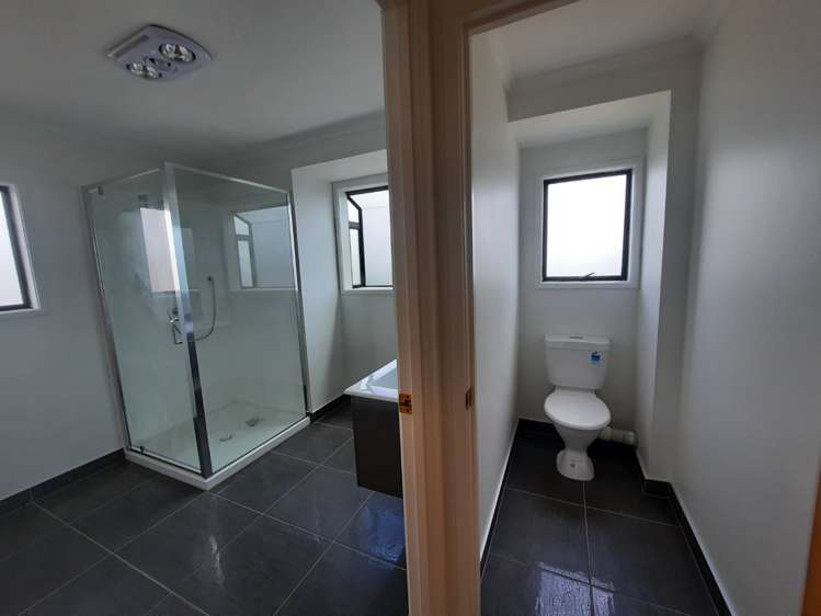 32 Hadley Wood Drive Wattle Downs_14