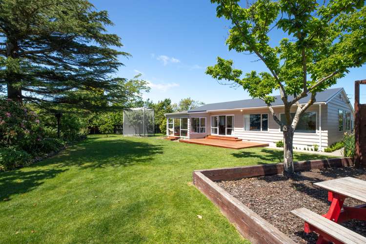 8 Bainton Street Bishopdale_15