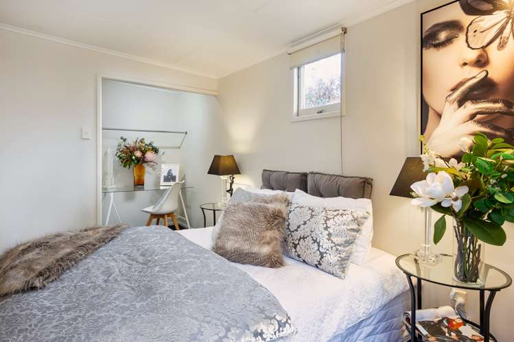 23a Hazel Avenue Mount Roskill_11