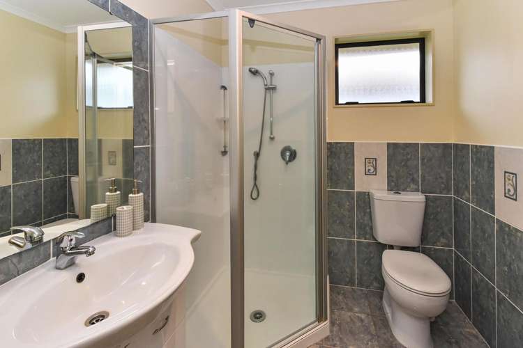 2 Ina Ville Drive Pukekohe_8