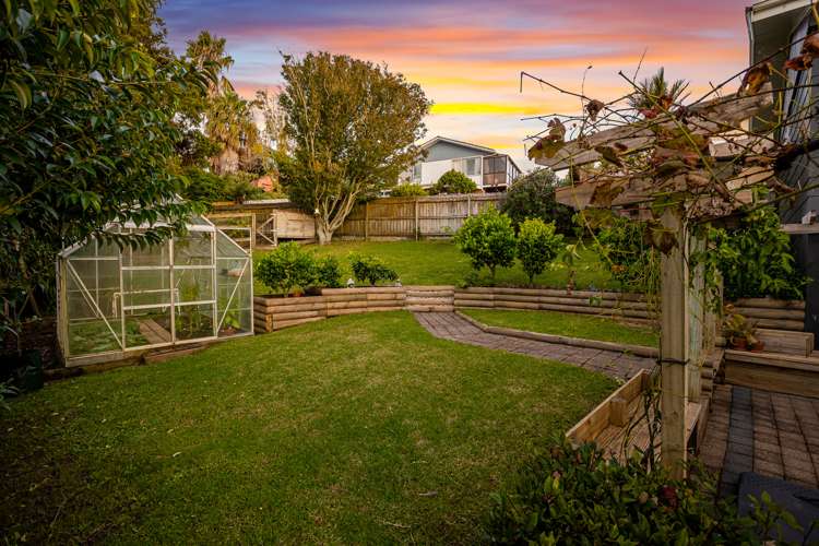 39 Trevola Street New Windsor_24