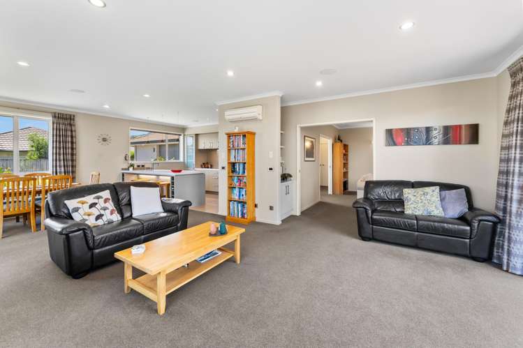 6 Joyce Place Richmond_14