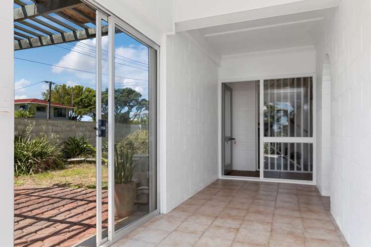 1/19 Westwell Road Belmont_2