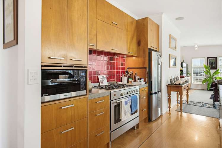 5 Debenham Drive_5