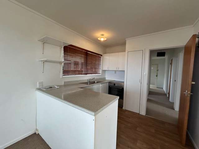 2/4 College Road St Johns_2