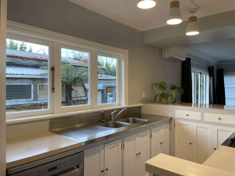 22 School Road Kaipara Flats_5