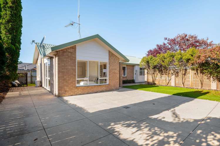 75A East Street Enderley_17