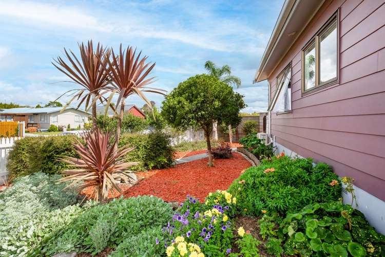 16 Jasmine Avenue Dinsdale_18