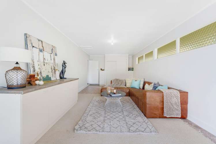 9 Lakeside Drive Pahurehure_12