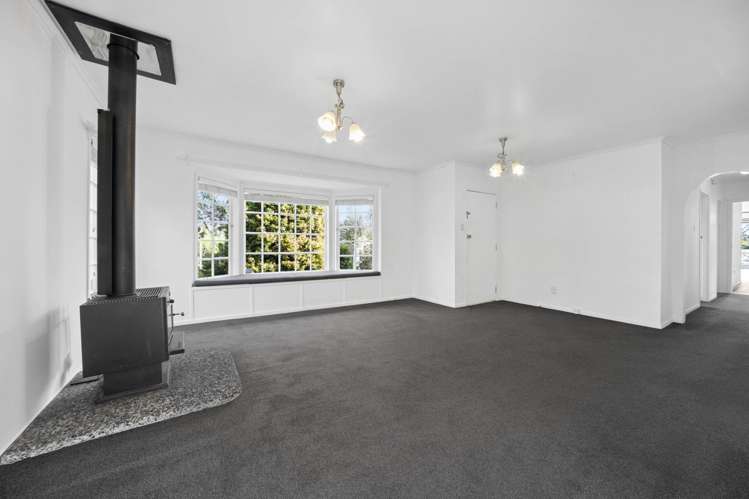 36 Commodore Drive Lynfield_10