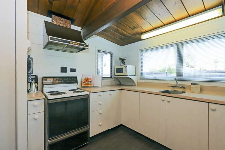 103 Ikanui Road Frimley_16